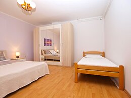 Apartment 1482