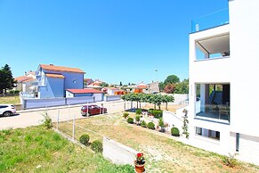 Apartment 1490