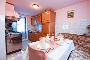 Apartment 1492