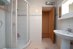 Apartment 1492