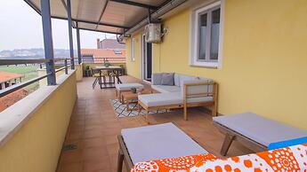 Apartment 1496