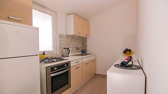 Apartment 1496