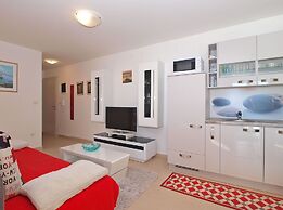 Apartment 1507