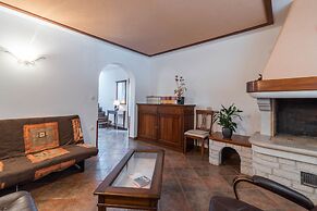 Apartment 1510
