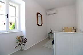 House 1529