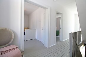 House 1529