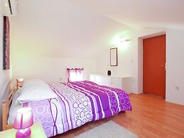 Apartment 1536