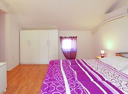 Apartment 1536