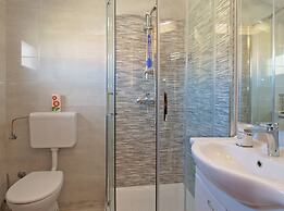 Apartment 1536