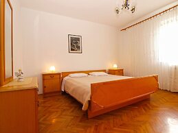 Apartment 1539