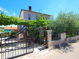 Apartment 1540