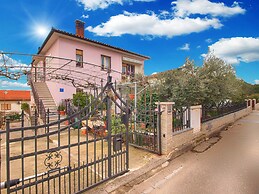 Apartment 1540