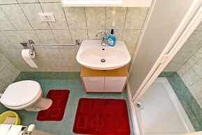 Apartment 1550