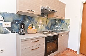 Apartment 1550