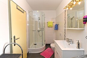 Apartment 1551