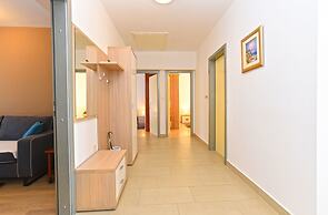 Apartment 1551