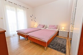 Apartment 1551