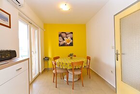 Apartment 1551