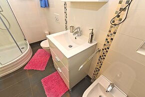 Apartment 1551