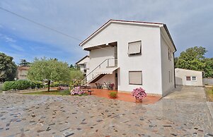 Apartment 1552