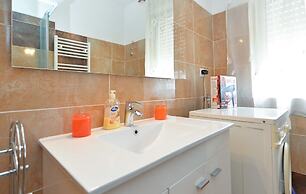 Apartment 1552