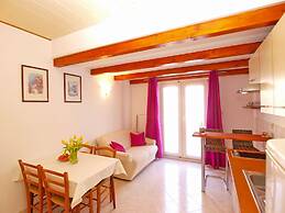 Apartment 1558