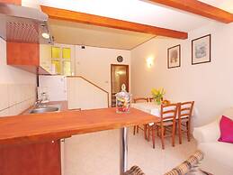 Apartment 1558