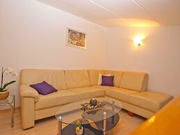 Apartment 1558