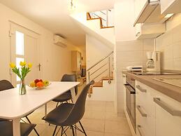 House 1559