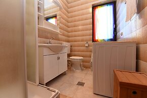 Apartment 1560