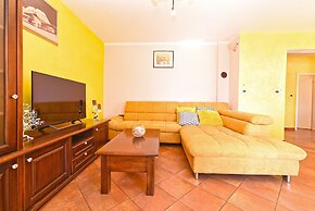 Apartment 1561
