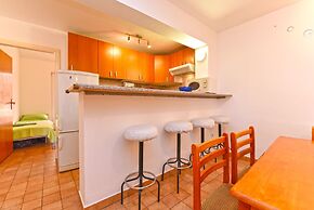 Apartment 1562