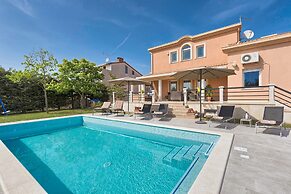 Apartment 1564