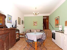 Apartment 1571