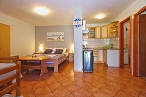 Apartment 1573