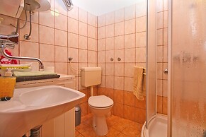 Apartment 1573
