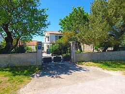 Apartment 1582