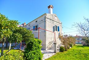 House 1585