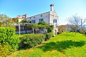 House 1585