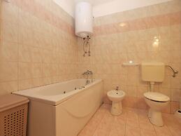 Apartment 1588