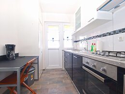 Apartment 1592