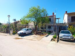 Apartment 1595