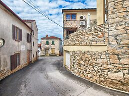 House 1599