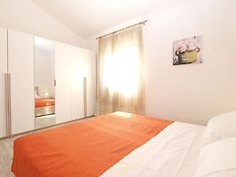 Apartment 1611
