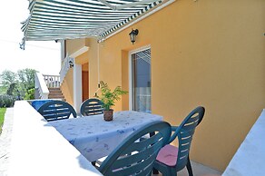 Apartment 1613