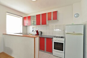 Apartment 1613