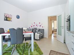 Apartment 1617