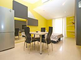 Apartment 1623