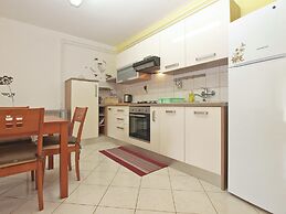 Apartment 1623