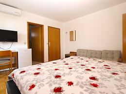 Apartment 1624